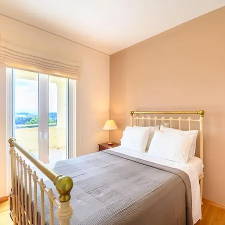 Dafni's Seaview House